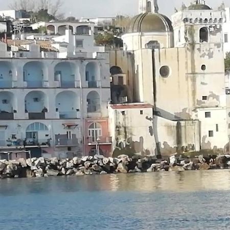 Appartamento Sul Mare Ad Ischia Ponte 外观 照片